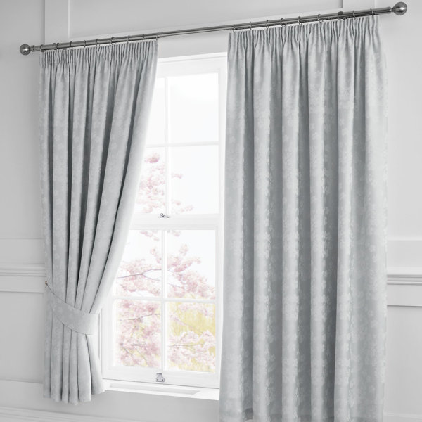 Lily Manor Crissyfield Jacquard Gefütterte Bleistiftfalte Raum